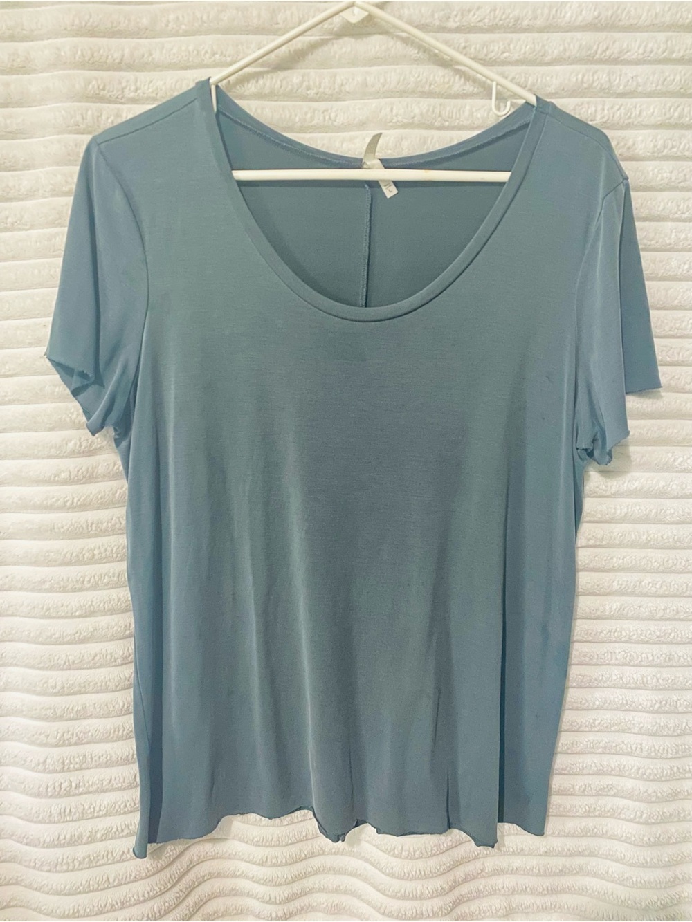 BKE Women's Scoop Neck Tee in Teal